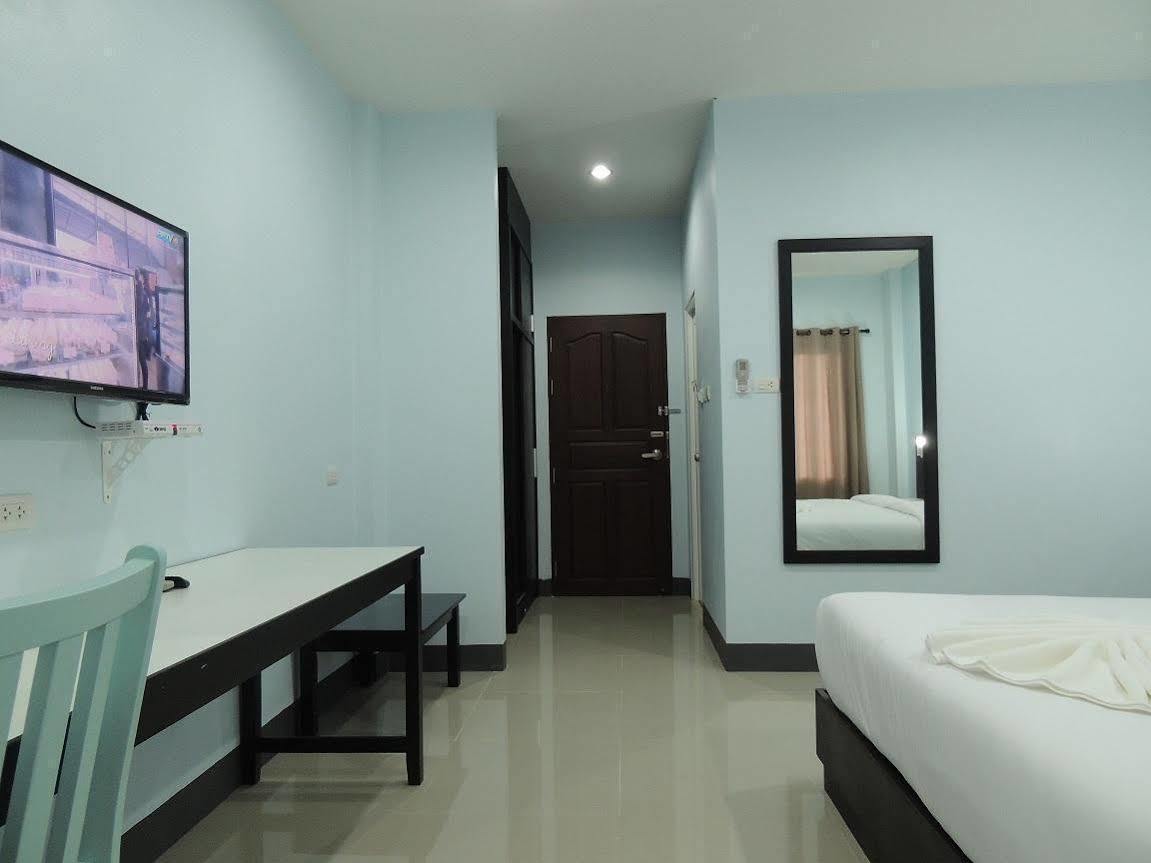 Trang Grand Hotel Bagian luar foto