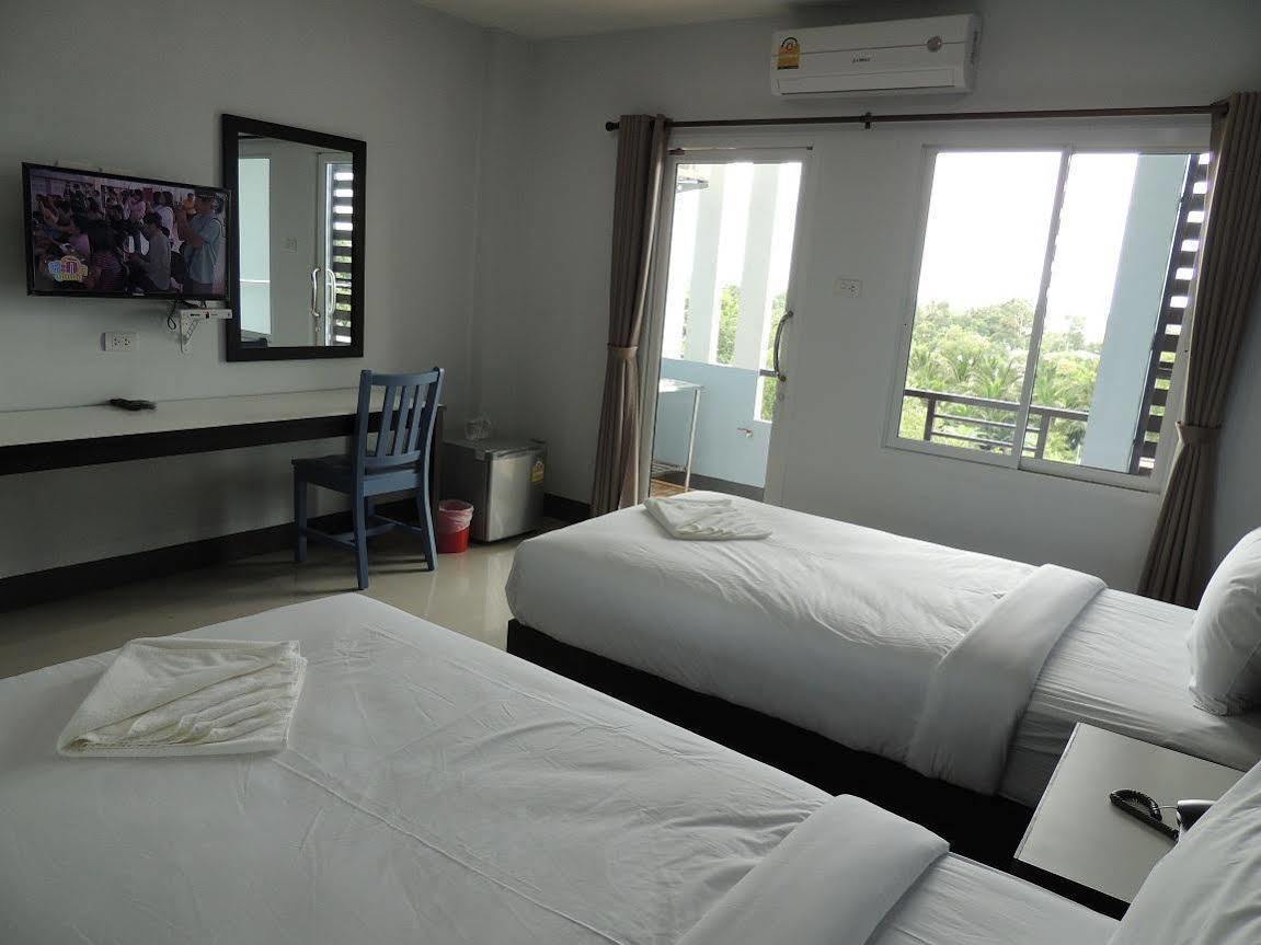 Trang Grand Hotel Bagian luar foto